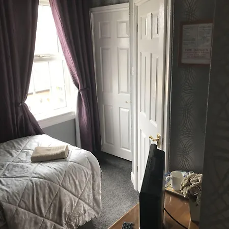 Brooklyn House 3*
