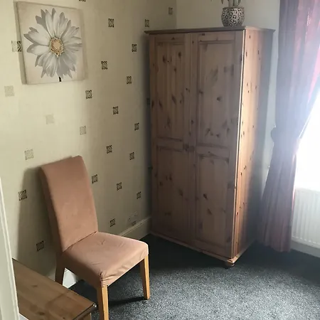 Brooklyn House 3*